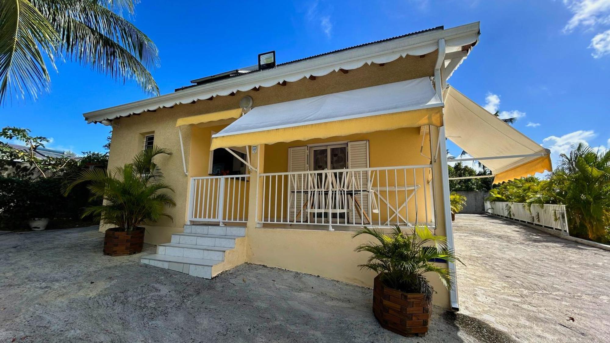 Les Villas Sarah Le Moule Exterior foto